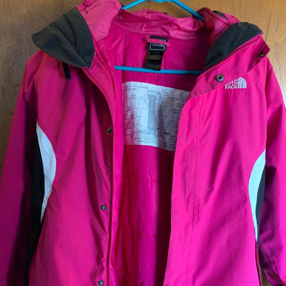 3-1 Girls 14/16 Northface